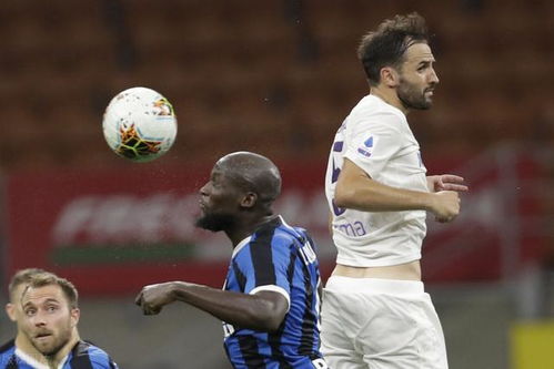 盧卡庫進(jìn)球后深情祝福 我愛你，埃里克森，愿你早日康復(fù)